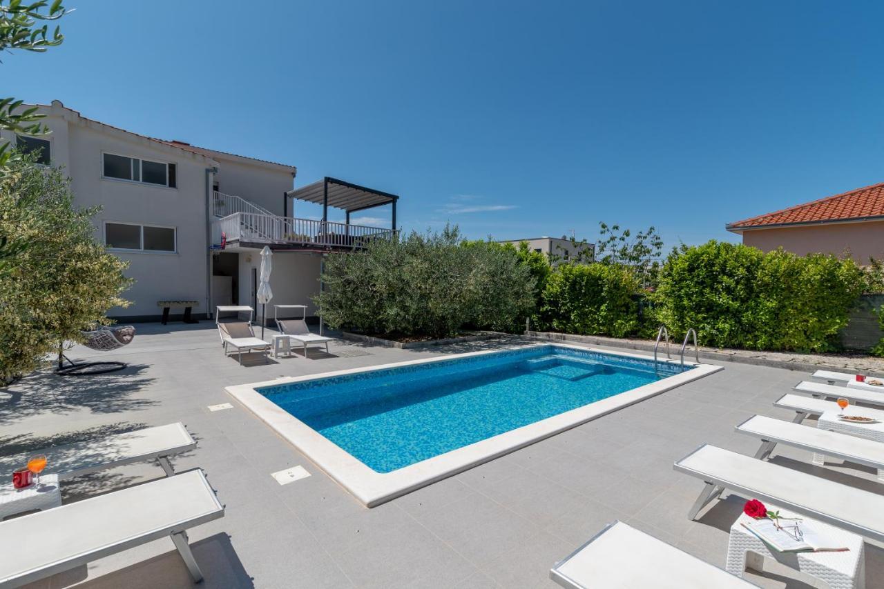 Apartmani Ville Vengo Trogir Exterior foto